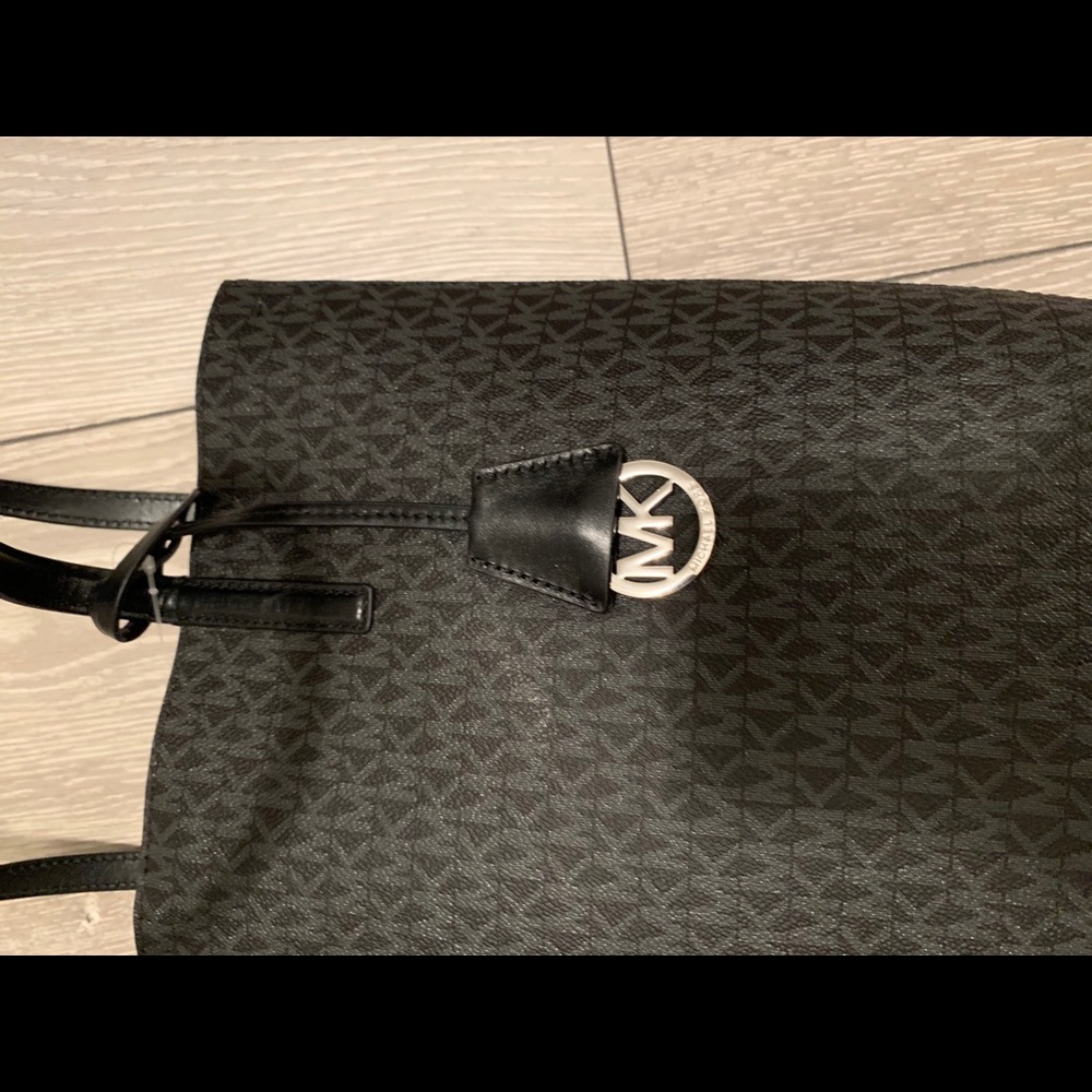 Michael Kors Tote